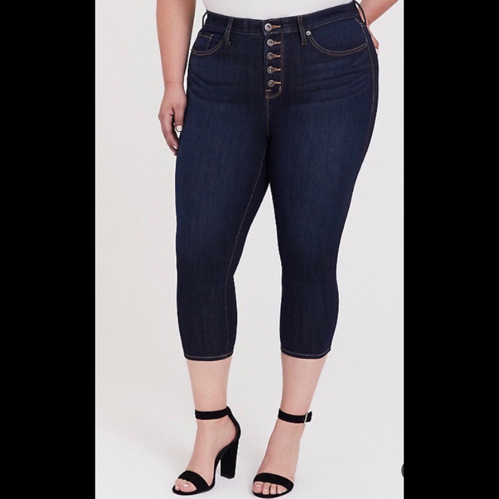 CROP SKY HIGH SKINNY JEAN HIGH STRETCH DARK WASH